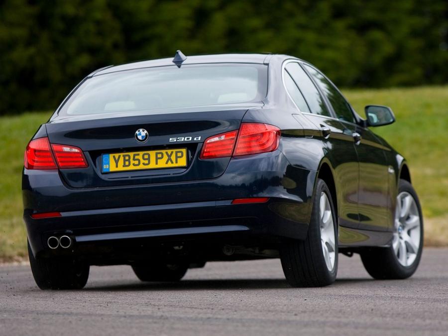  BMW 530d Sedan 2010 года  (UK) (фото 5 из 5)